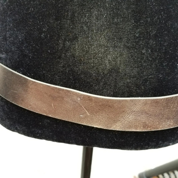 Flower metallic leather belt‎ L